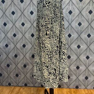 Endless Blu Maxi Skirt-Mint Green & Black